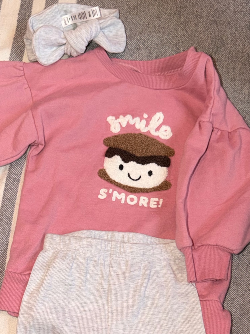 Pink "Smile S'more" Sweater & Gray Leggings